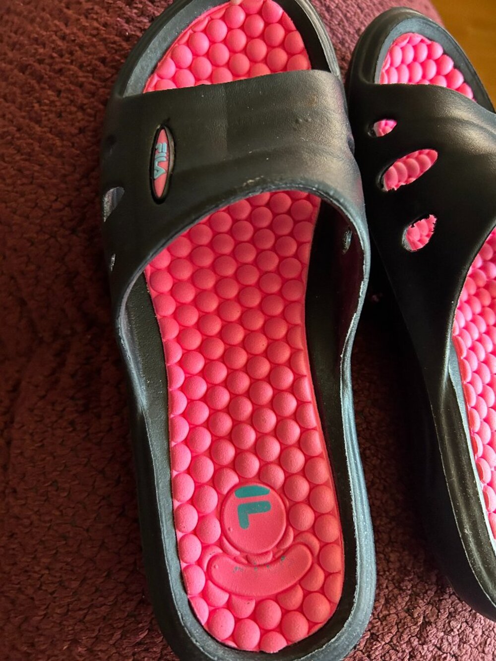 FILA RUBBER SANDLES SLIDES - Picture 2 of 4